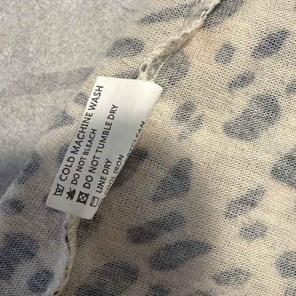 Amazon BMJL Casual Animal Print Tee in Cheetah - Picture 5 of 8